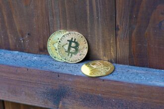 Bitcoin's Resilience: Outperforming Assets Amid Global Uncertainty