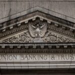 JPMorgan Cracks Down on Junior Bankers' Work-Life Balance with New Software